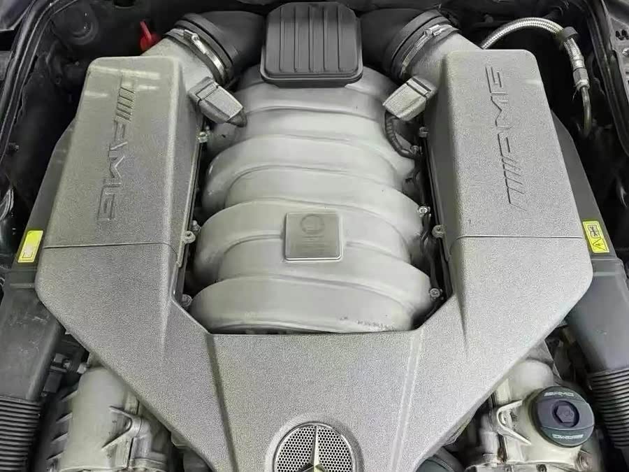 Mercedes-Benz E AMG 2008 immagine di auto #10