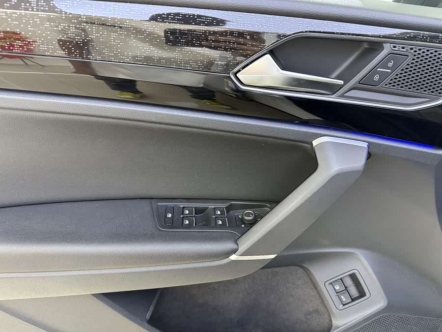 Volkswagen Tayron GTE 2021 immagine di auto #10