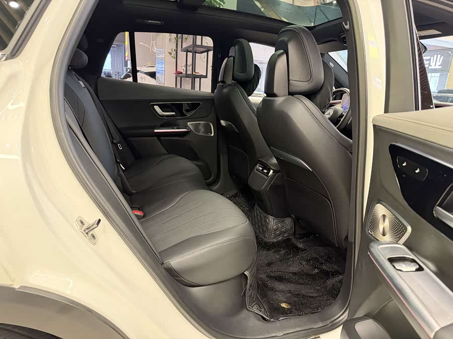 Mercedes-Benz EQE SUV 2023 #10 Mercedes-Benz EQE SUV 2023 car image #10