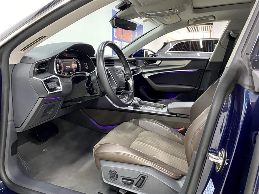 Audi A7L 2023 immagine di auto #10