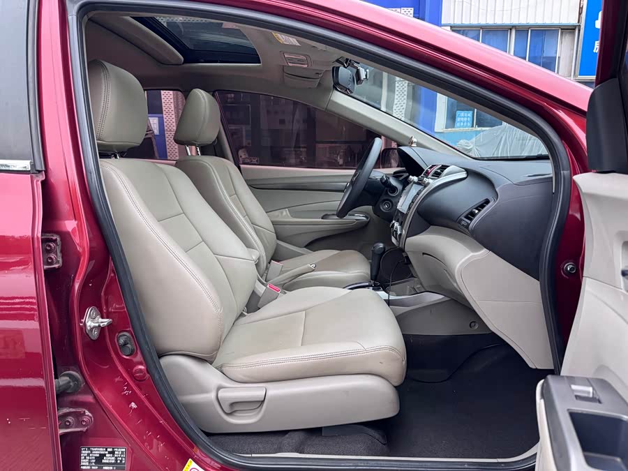 Honda City Classic 2013 #10 Honda City Classic 2013 car image #10