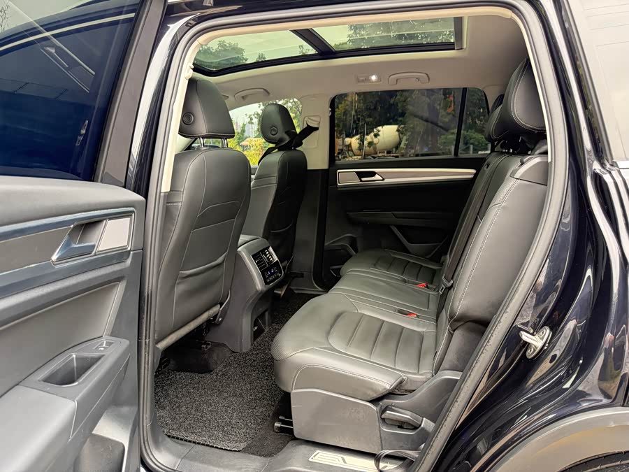 Volkswagen Teramont 2019 car image #10