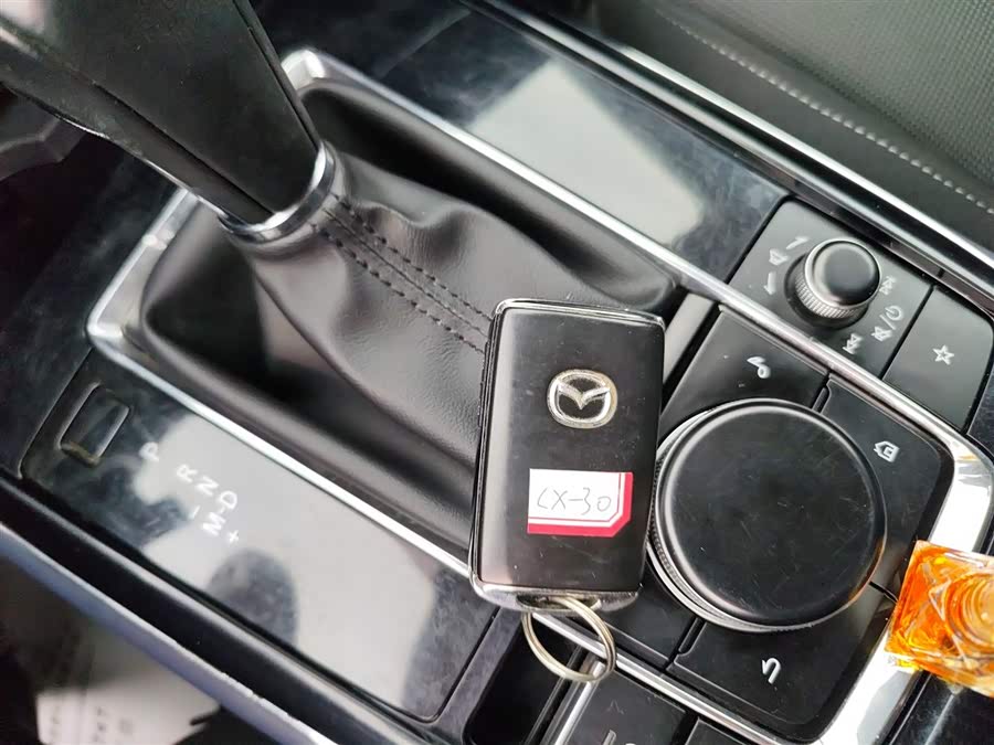 Mazda CX-3 2020 car image #10