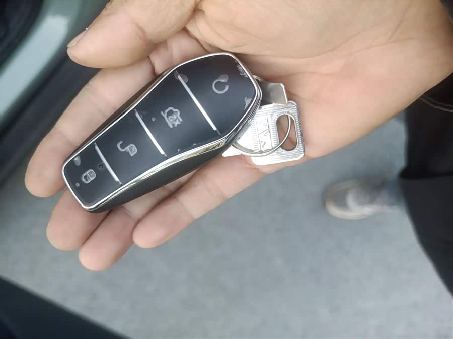 BYD Seal 06GT 2025 car image #10