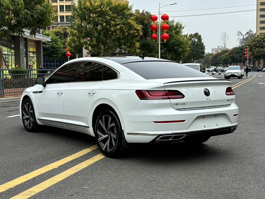 Volkswagen CC (FAW-Volkswagen) 2021 car image #10