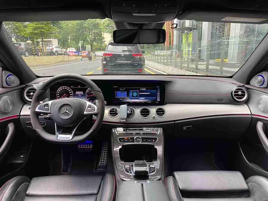 Mercedes-Benz E AMG 2017 صورة سيارة #10