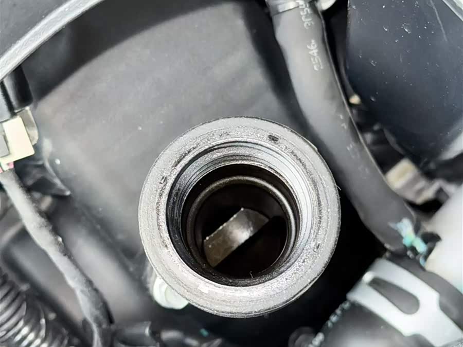 起亚 霸锐 2015 汽车图片 #10