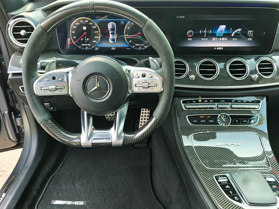 Mercedes-Benz E AMG 2020 صورة سيارة #10