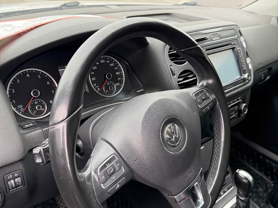 大众 Tiguan 2012 汽车图片 #10