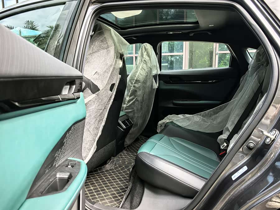 Changan UNI-V iDD 2025 #10 Changan UNI-V iDD 2025 car image #10