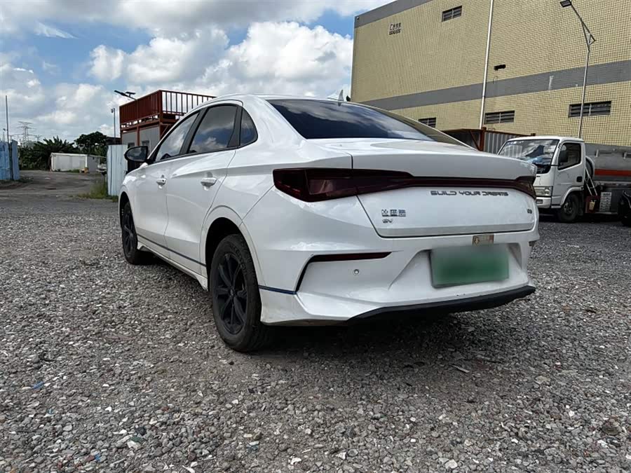 BYD e3 2024 #10 BYD e3 2024 car image #10