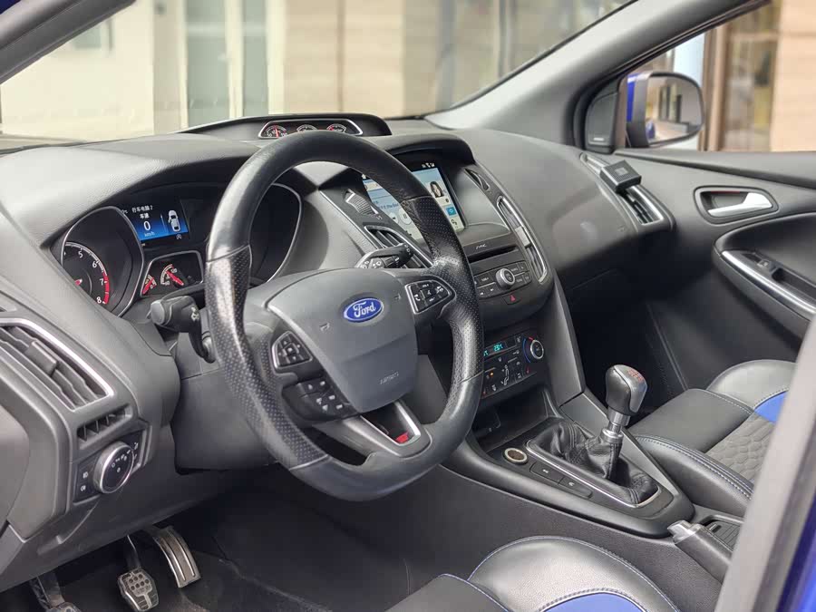 Ford Focus (Imported) 2017 imagem de carro #10