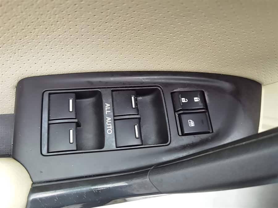 Honda Spirior 2012 car image #10