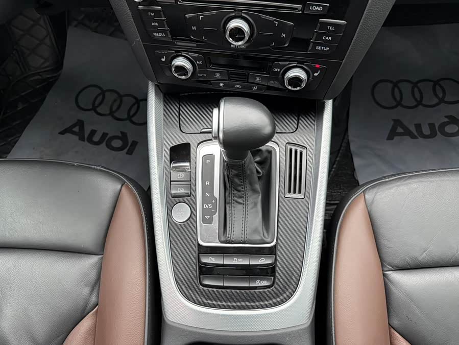 Audi Q5 2018 изображение автомобиля #10