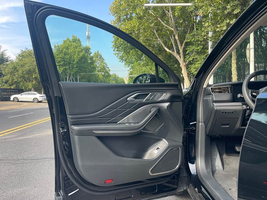 HongQi HS7 PHEV 2024 #10 HongQi HS7 PHEV 2024 car image #10