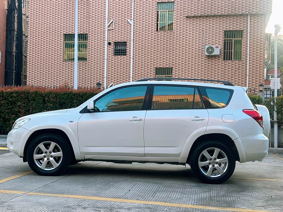 Toyota RAV4 (Imported) 2007 #10 Toyota RAV4 (Imported) 2007 immagine di auto #10