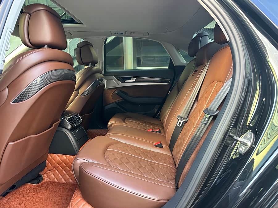 Audi S8 2017 car image #10