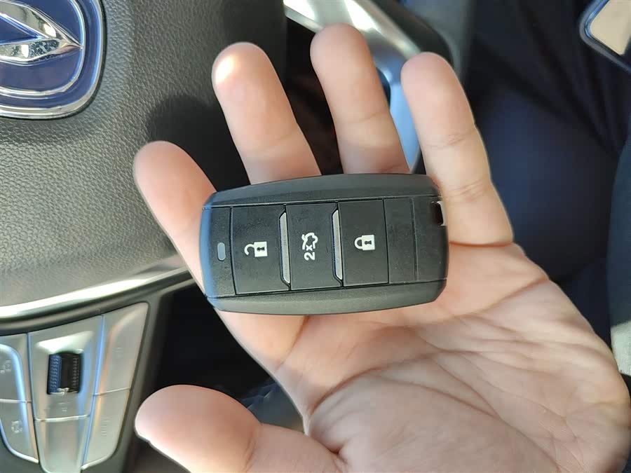 Changan Eado EV 2018 car image #10