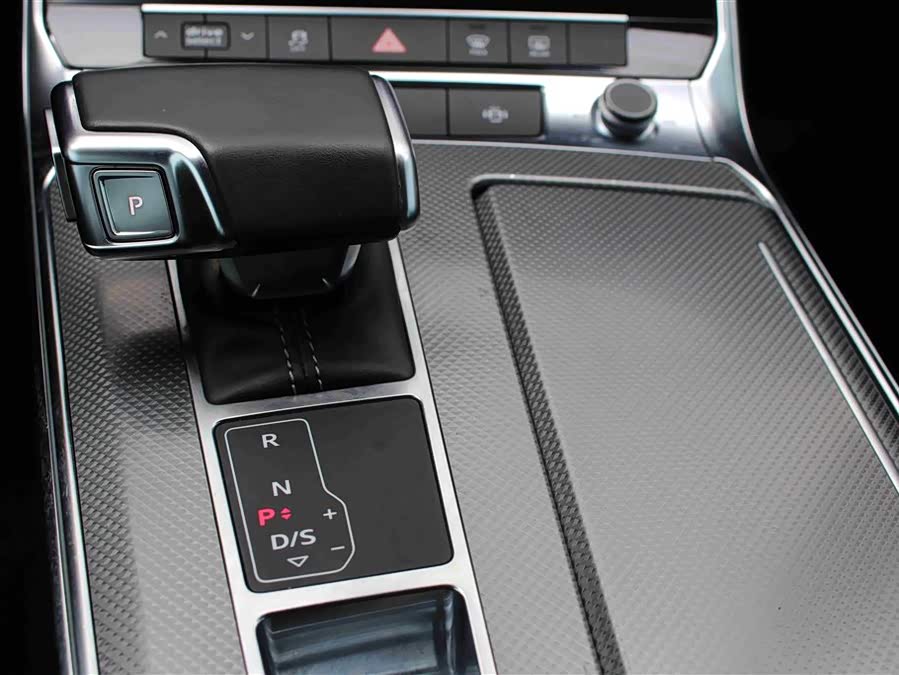 Audi A6L New Energy 2020 car image #10