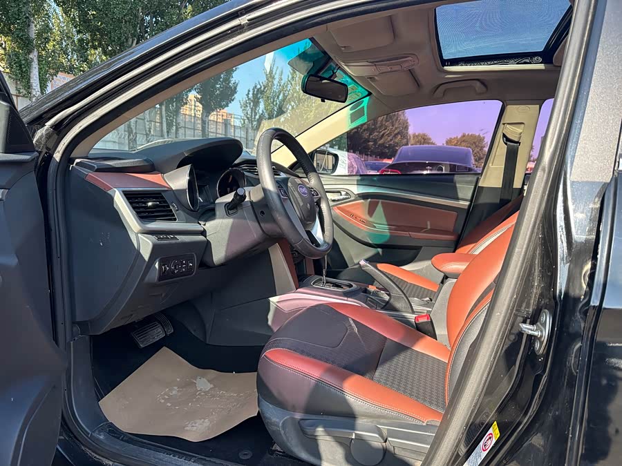 BYD G5 2016 car image #10