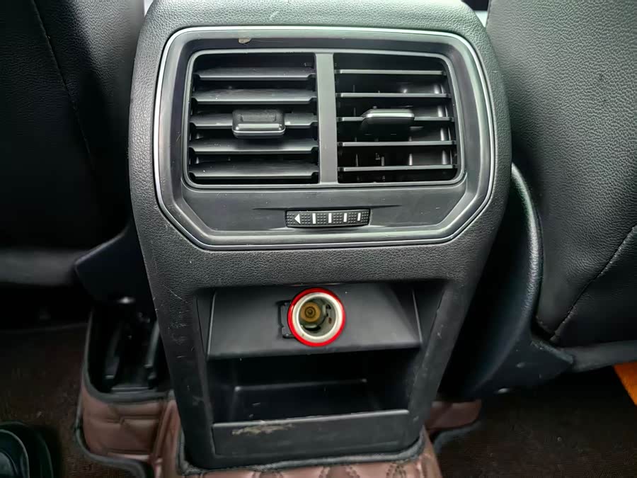 Volkswagen Golf Sportsvan 2018 image de voiture #10