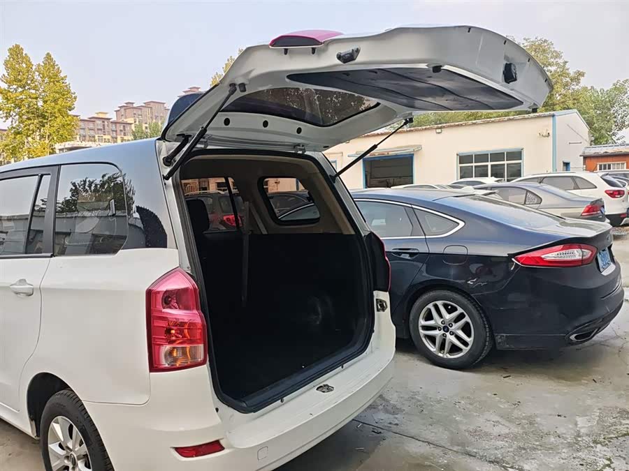 SWM X2 2021 imagen de coche #10