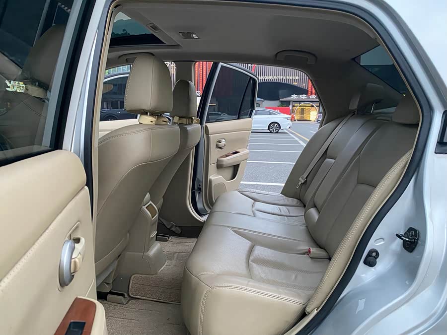 日产 颐达 2008 汽车图片 #10