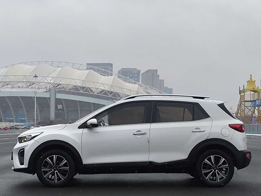 起亚 奕跑 2021 汽车图片 #10