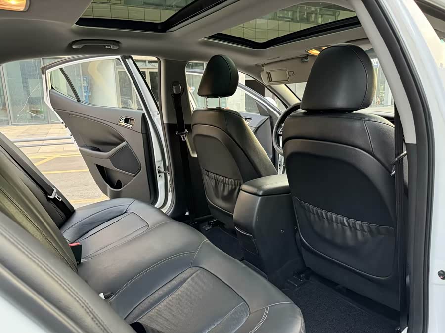 起亚 起亚K5 2013 汽车图片 #10