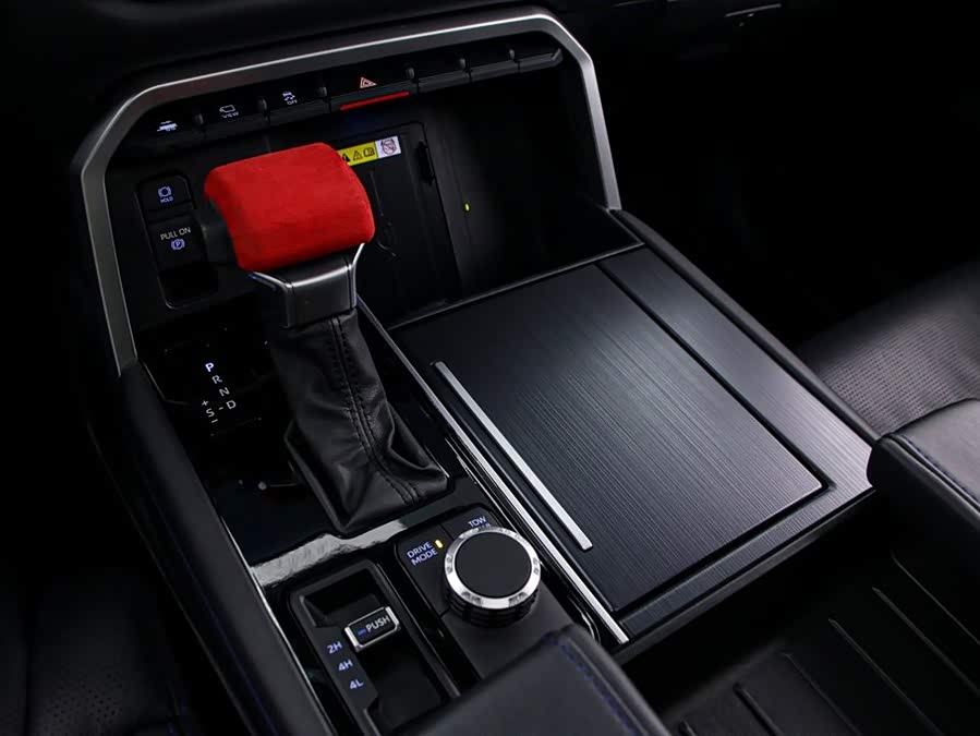 Toyota Sequoia 2023 #10 Toyota Sequoia 2023 imagen de coche #10