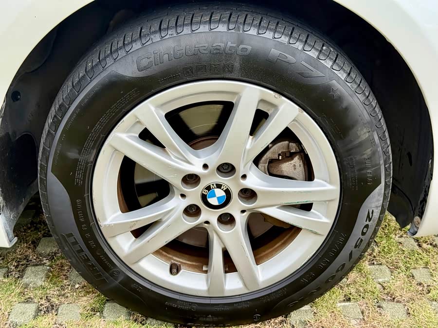 BMW 2 Series Gran Tourer 2016 immagine di auto #10