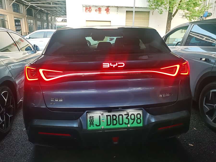 BYD Seal 06GT 2025 car image #10