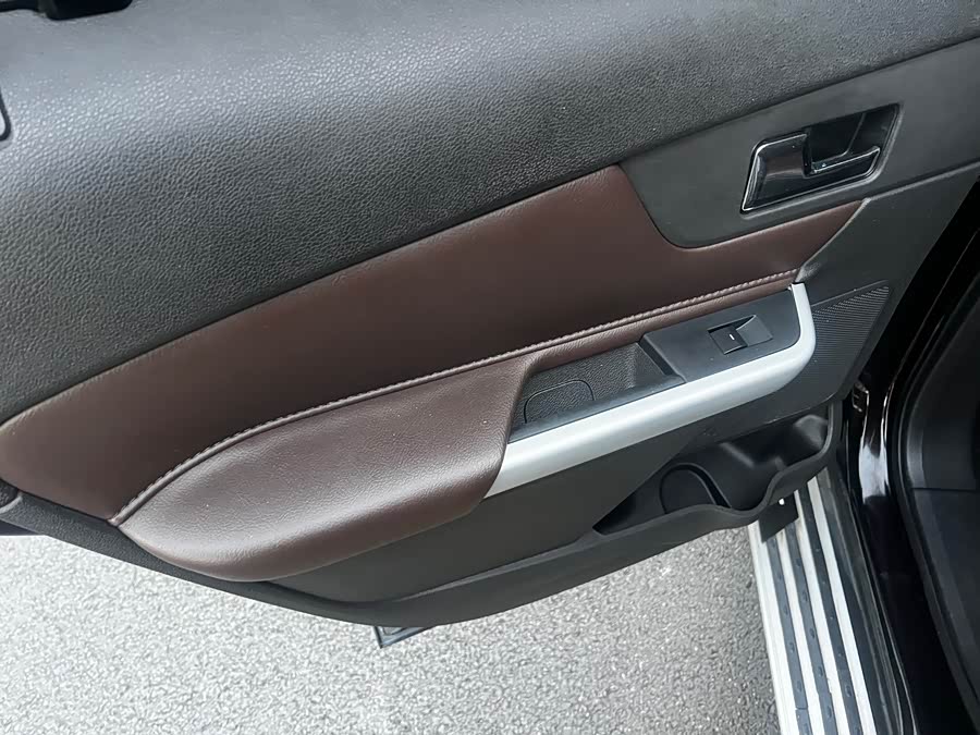 Ford Edge (Imported) 2013 صورة سيارة #10