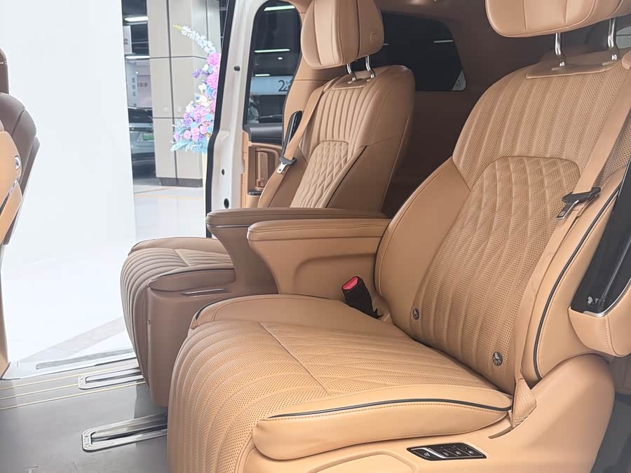 岚图汽车 岚图梦想家 2022 汽车图片 #10