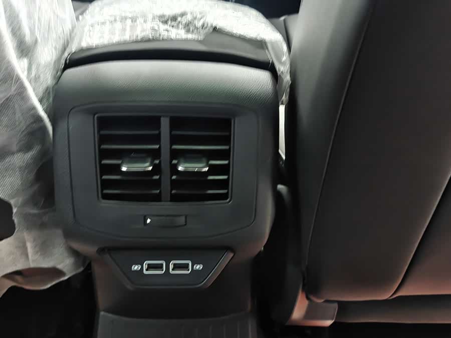 Volkswagen T-Roc 2022 #10 Volkswagen T-Roc 2022 car image #10