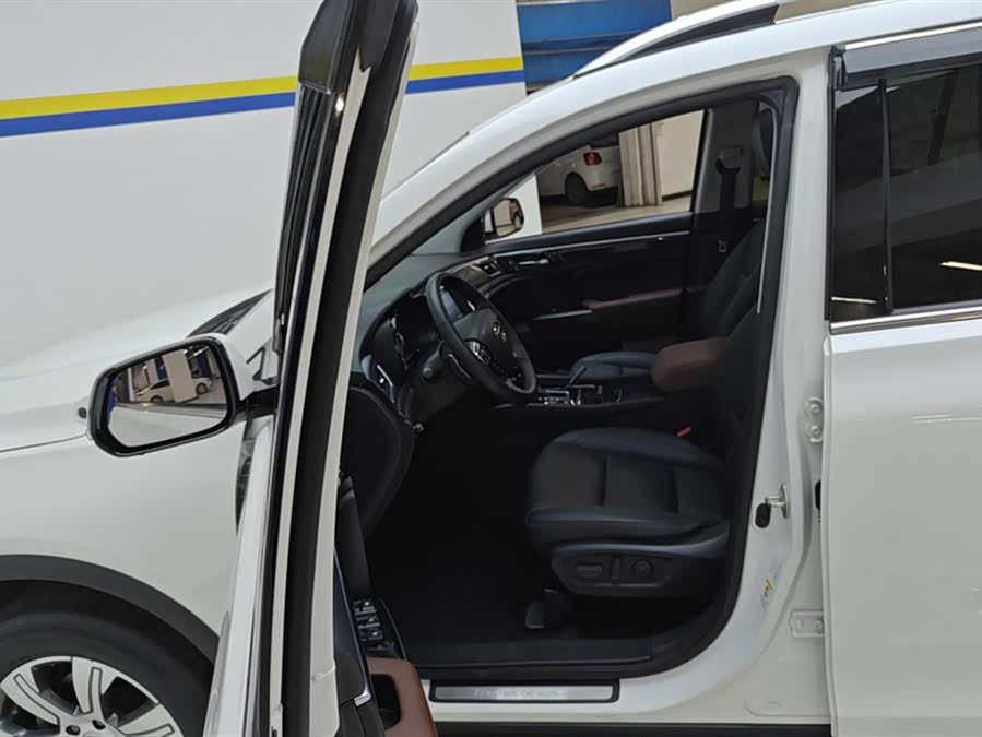 GAC Trumpchi GS7 2019 #10 GAC Trumpchi GS7 2019 car image #10