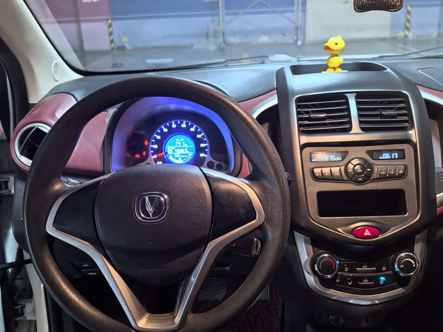 Changan BenBen EV 2017 car image #10