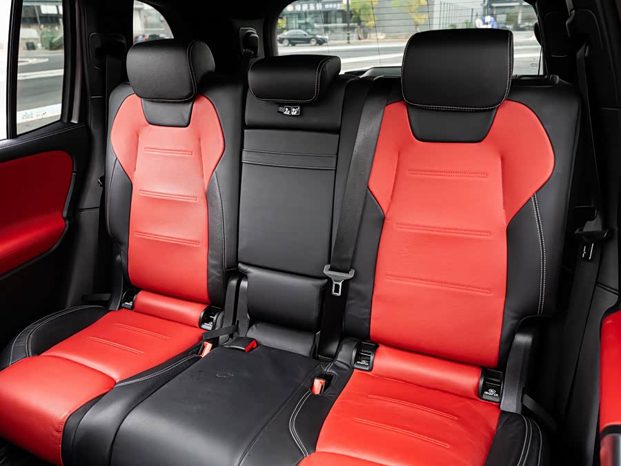 Mercedes-Benz GLB AMG 2021 immagine di auto #10