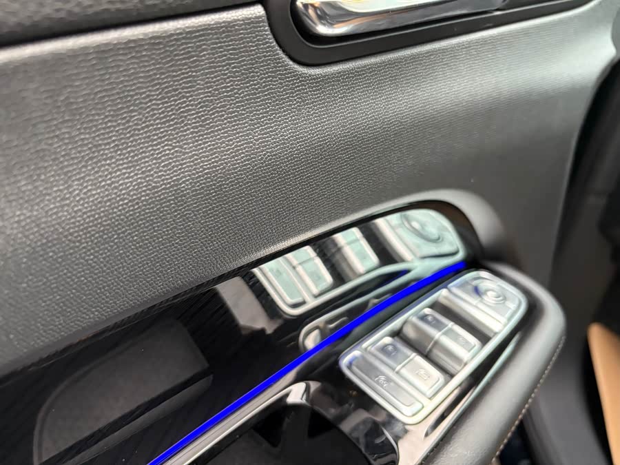 HongQi HS3 PHEV 2024 #10 HongQi HS3 PHEV 2024 car image #10