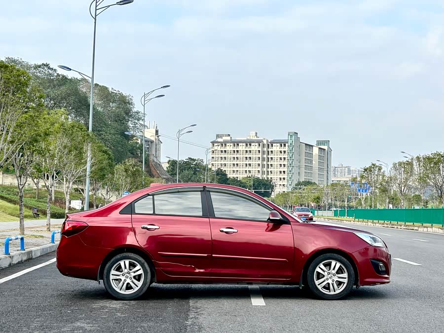Changan Alsvin V5 2014 car image #10