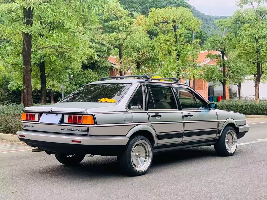 Volkswagen Santana Classic 2009 #10 Volkswagen Santana Classic 2009 صورة سيارة #10