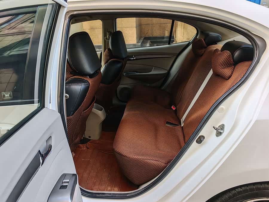 Honda City Classic 2012 immagine di auto #10