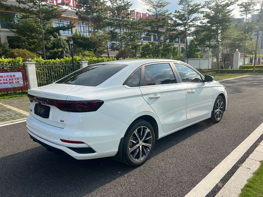 GEELY Emgrand 2023 car image #10