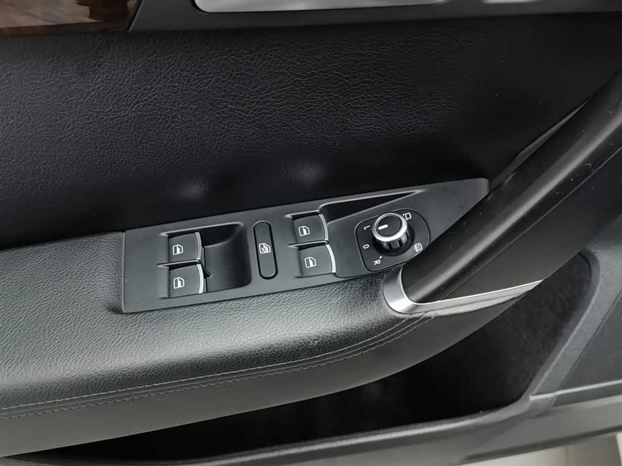 Volkswagen Magotan (Imported) 2014 изображение автомобиля #10