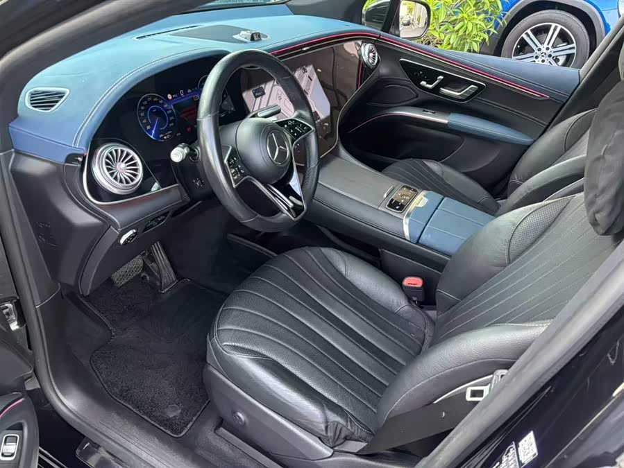 Mercedes-Benz EQS SUV 2023 car image #10