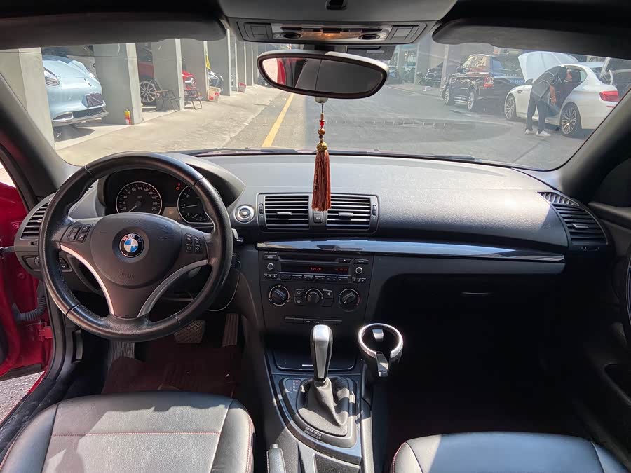 BMW 1 Series (Imported) 2011 #10 BMW 1 Series (Imported) 2011 car image #10