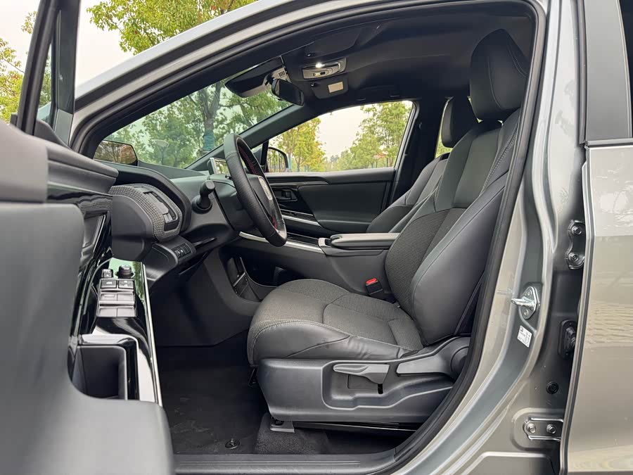 Toyota Bozhi 4X 2024 #10 Toyota Bozhi 4X 2024 car image #10