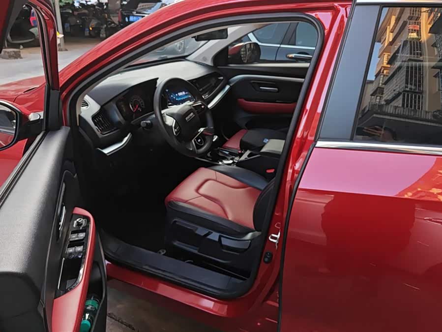 Haval H2s 2018 car image #10