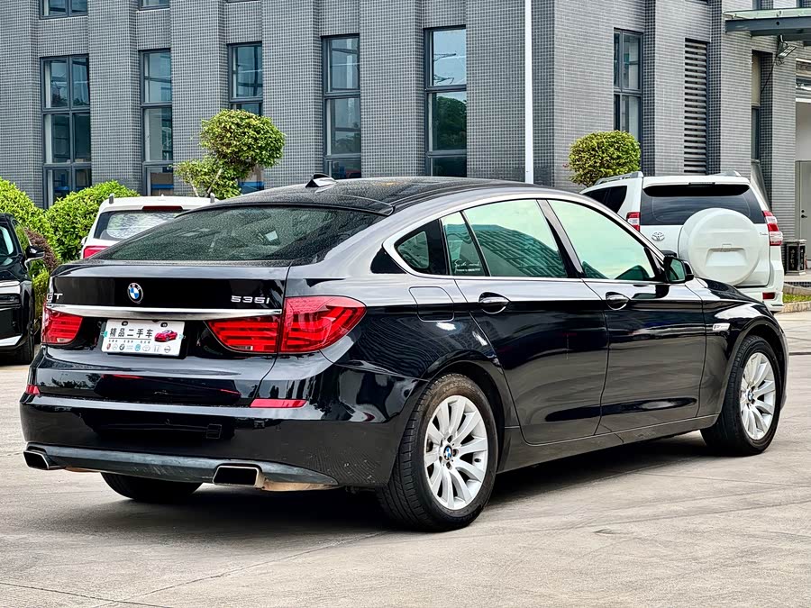 BMW 5 Series GT 2010 #10 BMW 5 Series GT 2010 immagine di auto #10