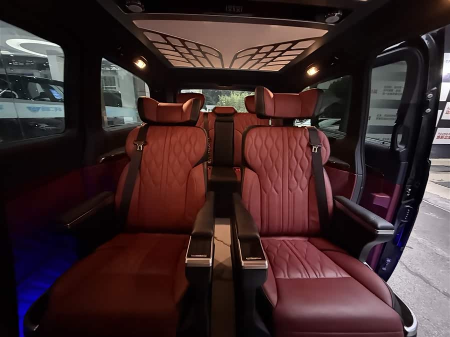 奔驰 唯雅诺 2015 汽车图片 #10